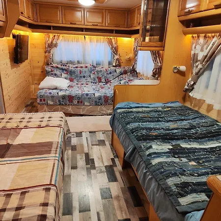 таормина и месина Semesterbostad Tjernomorets