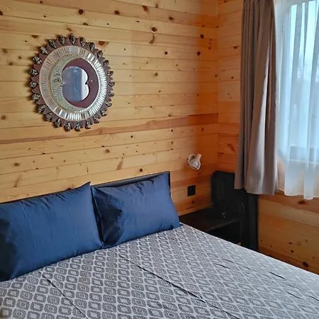 таормина и месина Semesterbostad Tjernomorets